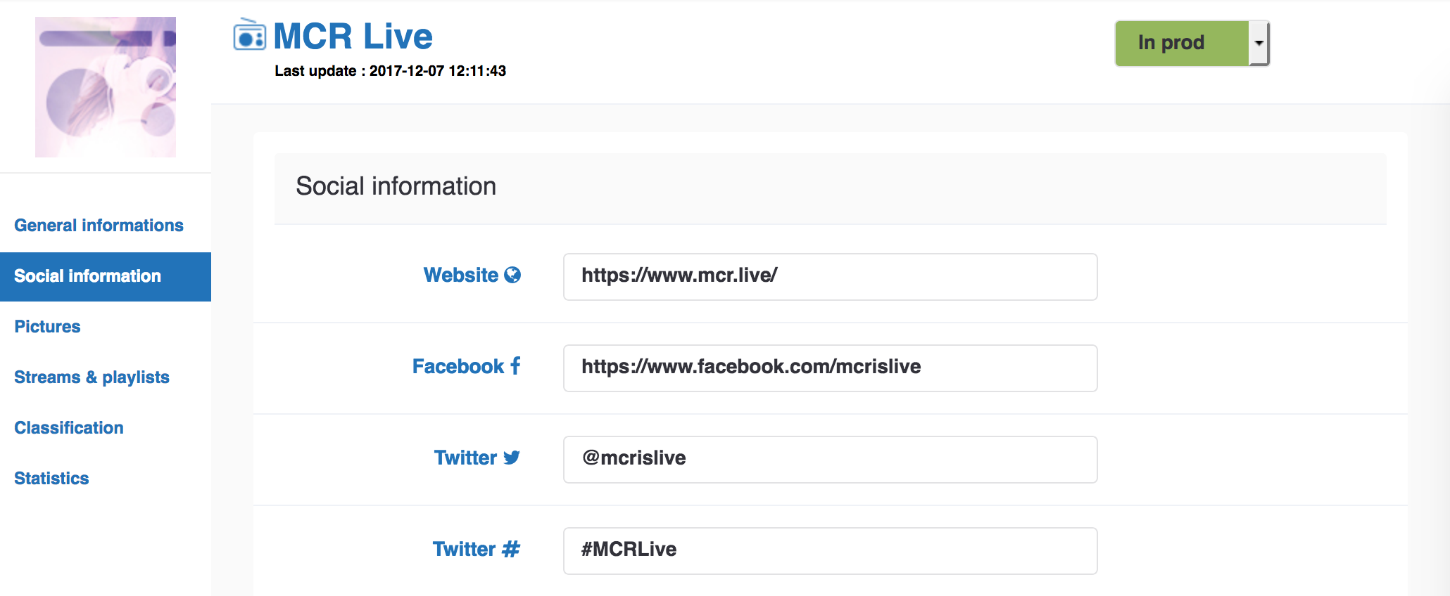 Image shows the social information window in Radioline.